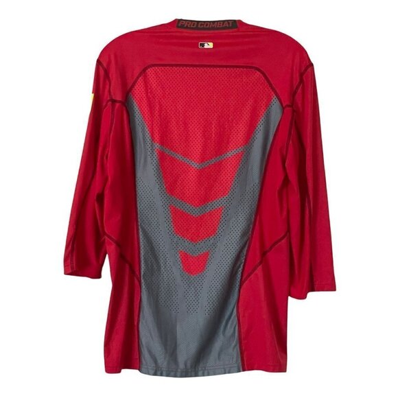 🌺 Nike Pro Men’s Combat Fitted Dri-Fit Perforated Active Shirt Size M - Picture 2 of 13